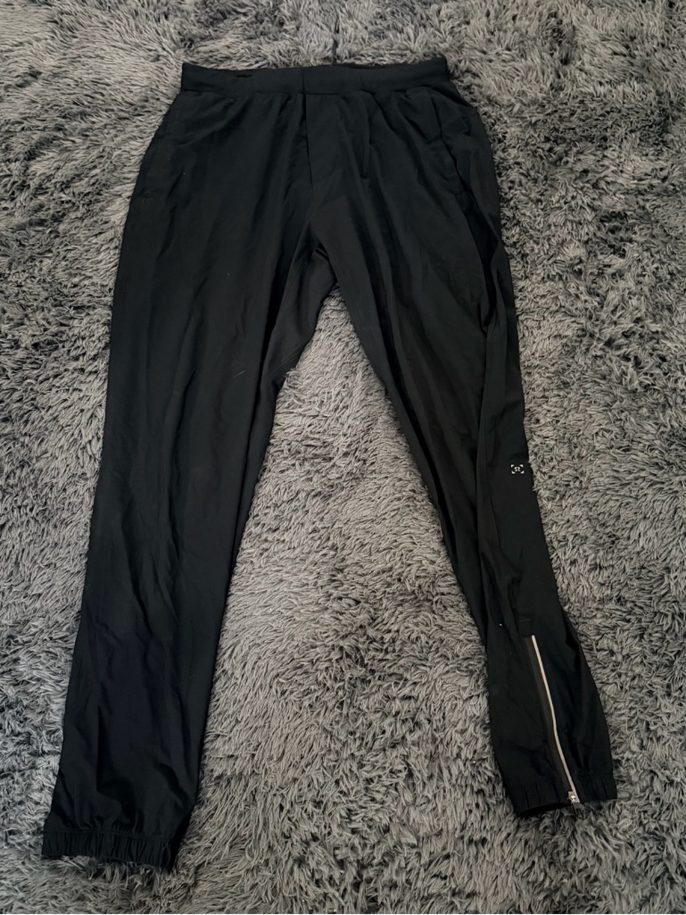 Lululemon Men's Black Performance Joggers with Zipper Sz M